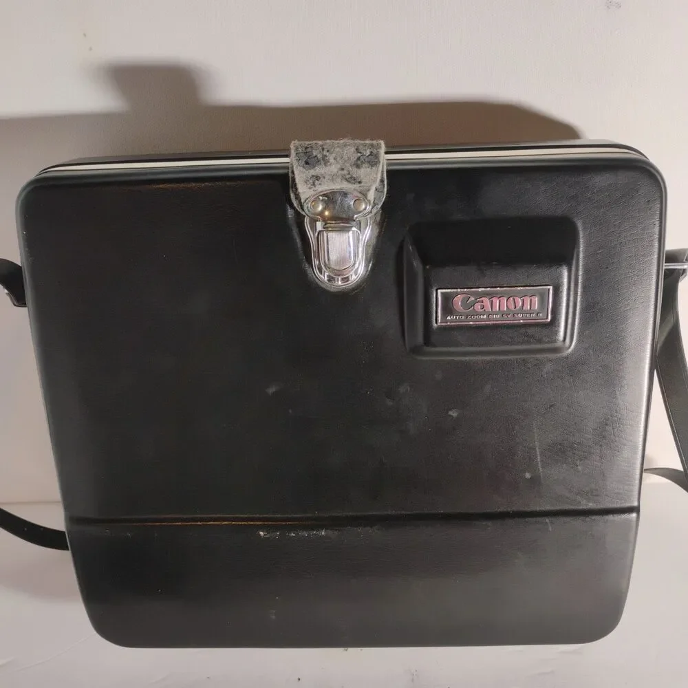 Canon Auto Zoom 518 SV Super 8 Movie Camera w/ Case - UNTESTED Parts Only